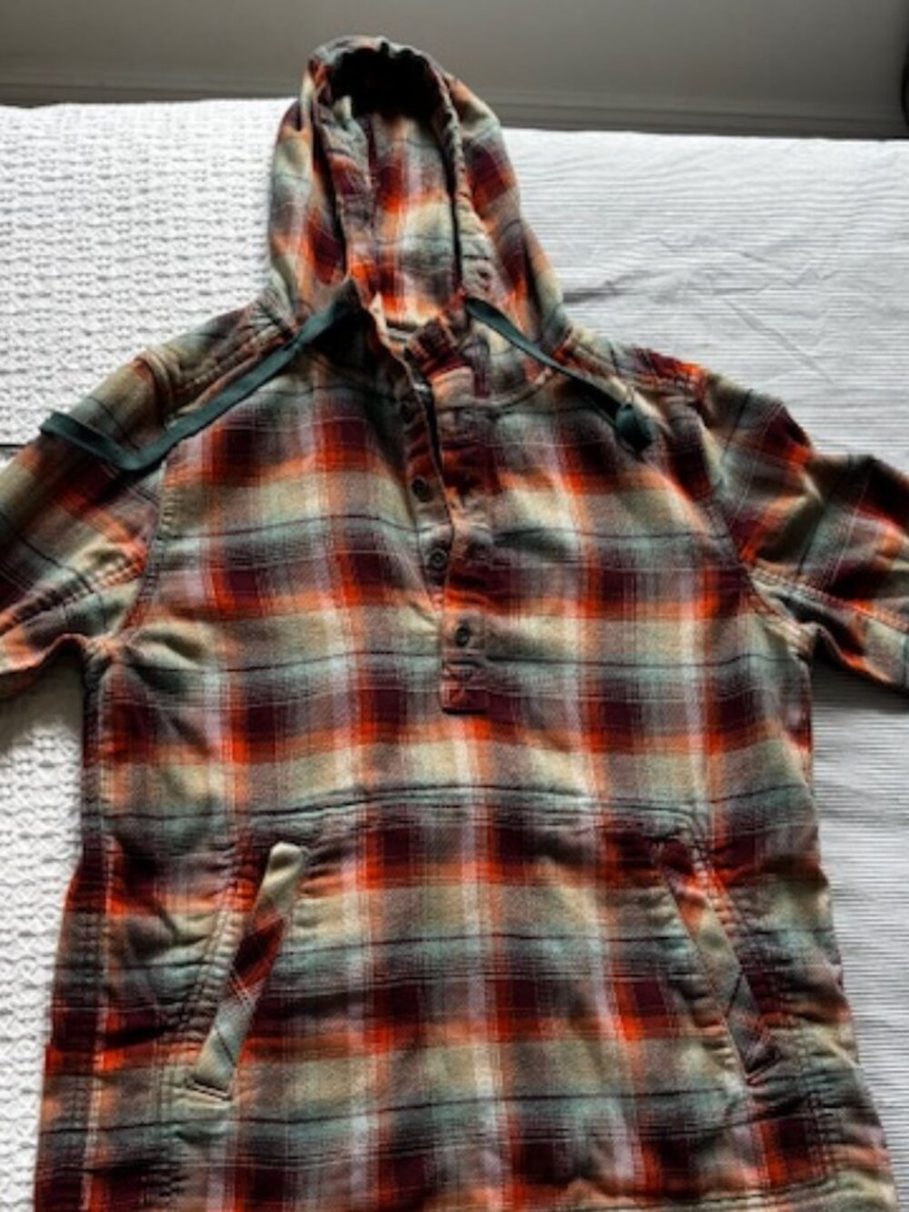 Marmot 3/4 Flannel with buttons, size S, multicolored plaid